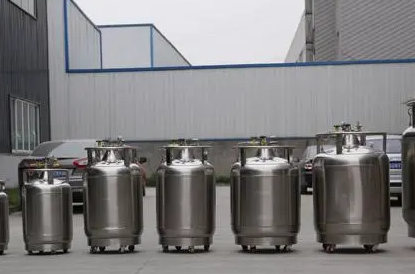 自增压液氮罐